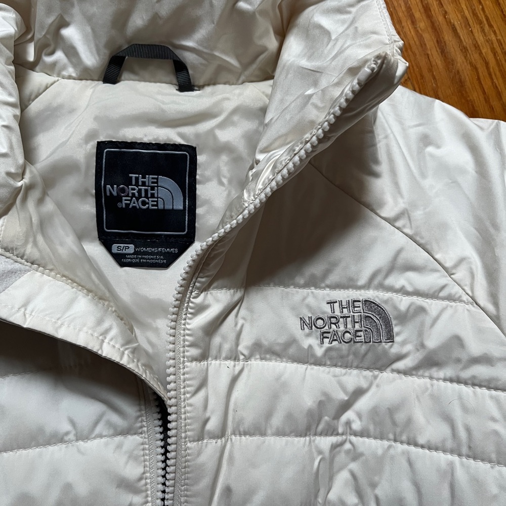 North Face Quilted Jacket, Small, Gardenia White
